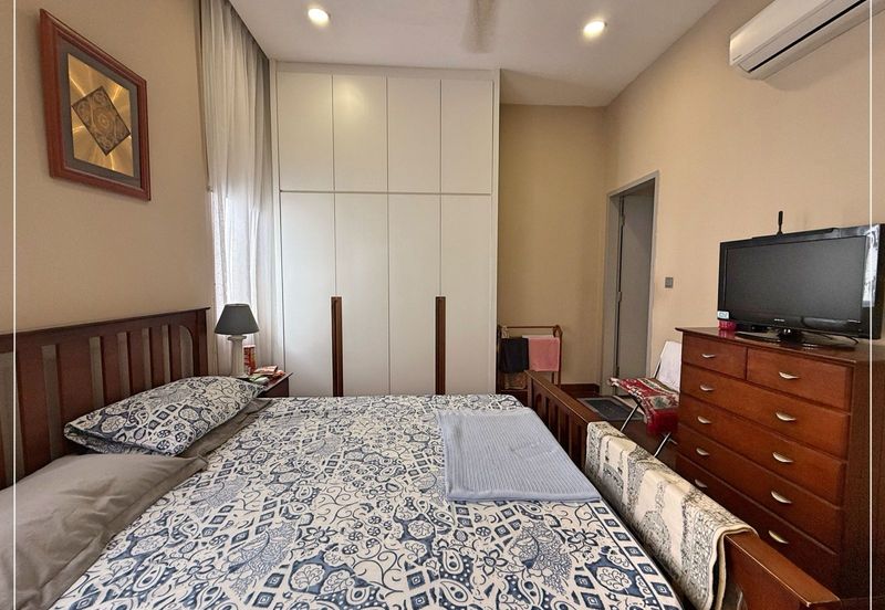 The Canal Garden South, Horizon Hills