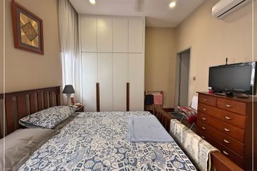 The Canal Garden South, Horizon Hills