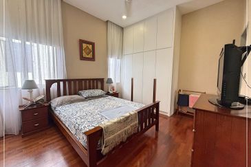 The Canal Garden South, Horizon Hills