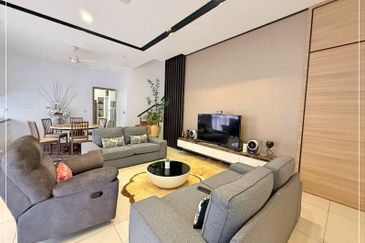 The Canal Garden South, Horizon Hills