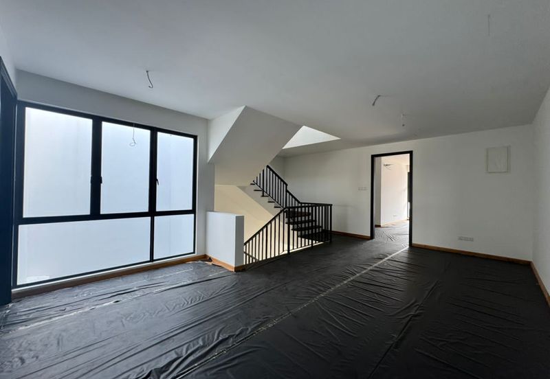 Senibong Cove Waterway Residences