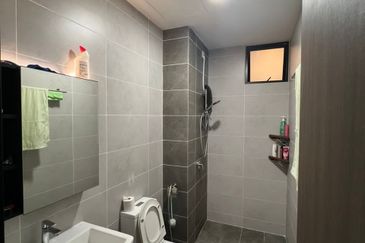 Twin Tower Residence