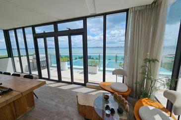 Anise Pearl @ Forest City