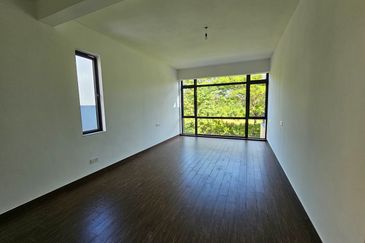 Golf & Resort Forest City, Fringe Villa