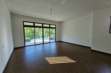 Golf & Resort Forest City, Fringe Villa