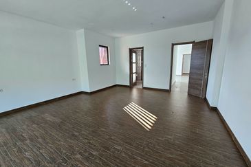 Golf & Resort Forest City, Fringe Villa