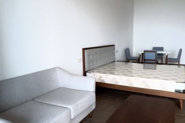 Carnelian Tower Forest City