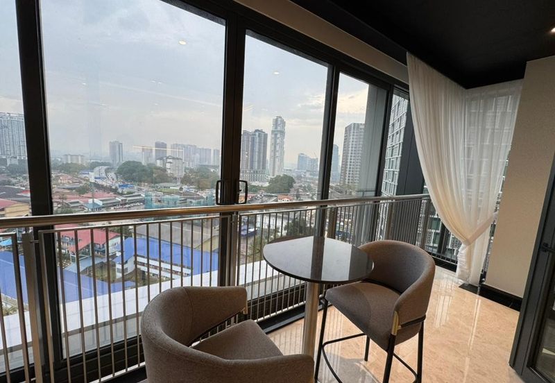 The Astaka @ 1 Bukit Senyum