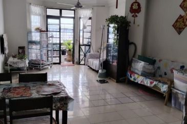 Tanjung Puteri Condominium