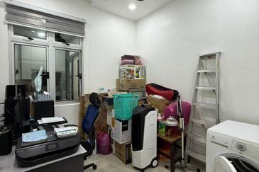 Meridin Bayvue Apartment