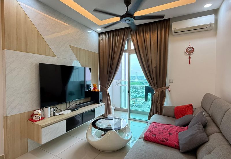 Meridin Bayvue Apartment