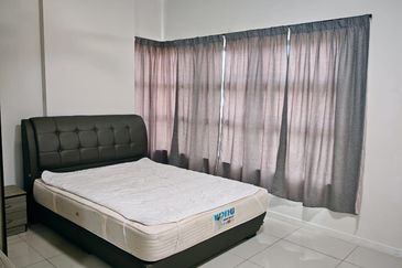 Ujana Executive Apartment