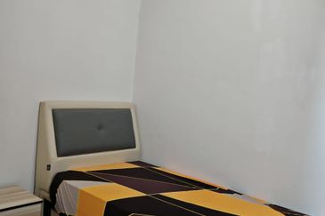 Ujana Executive Apartment