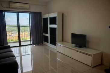 Ujana Executive Apartment