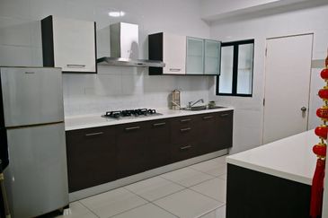 Ujana Executive Apartment