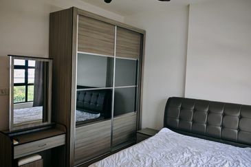 Ujana Executive Apartment