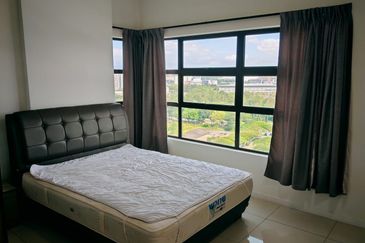 Ujana Executive Apartment
