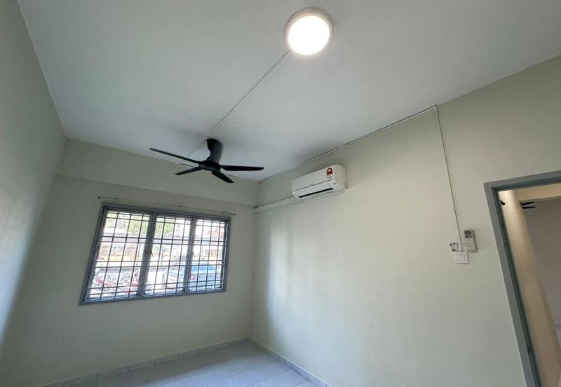 Sri Kenari Apartment