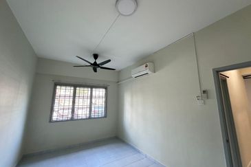 Sri Kenari Apartment