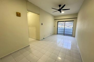 Sri Kenari Apartment