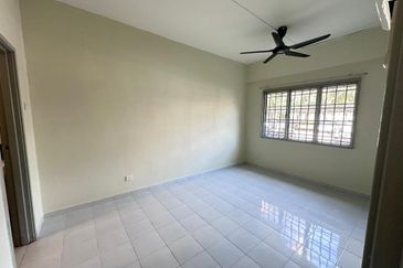 Sri Kenari Apartment