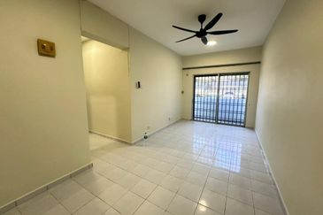 Sri Kenari Apartment