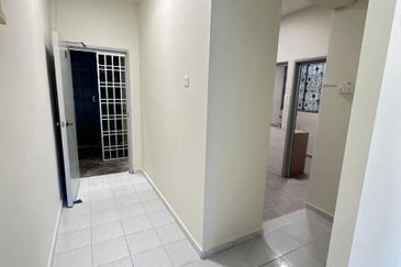 Sri Kenari Apartment