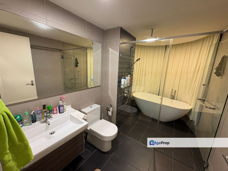 Teega Residence Teegas Residences, Fully furnished, Fully renovated, Sea view , Johor, Kota Iskandar