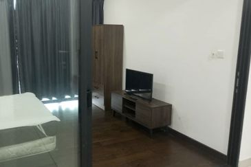 Almas @ Puteri Harbour