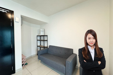 Almas @ Puteri Harbour