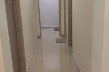 P'residen, Bandar Baru Permas Jaya