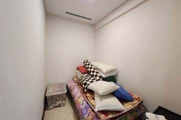 Puteri Cove Residences