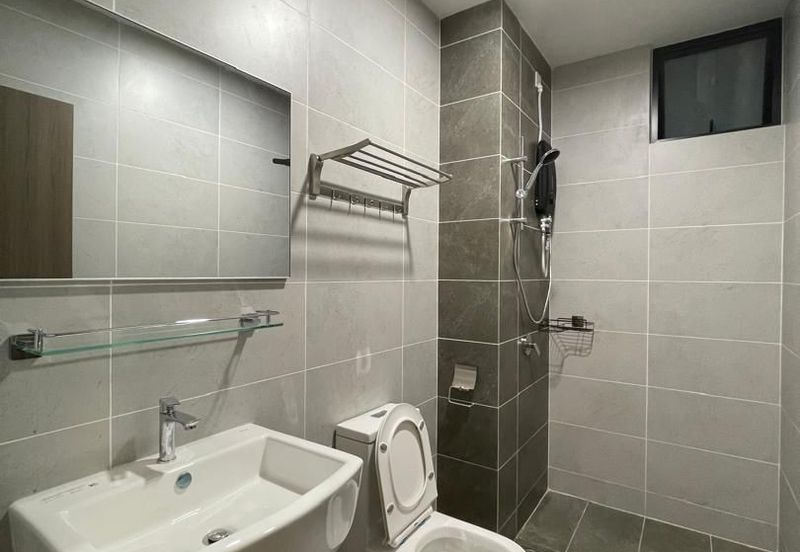 Twin Towers, Ratu Mutiara