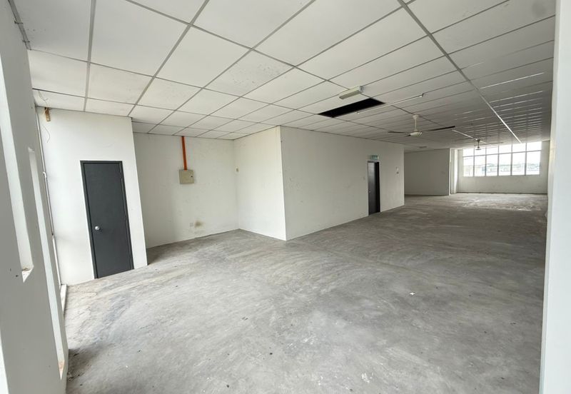 Kota Putri Kota Putris 4 Storey Shoplot 