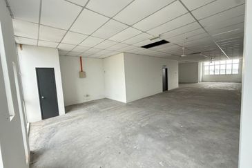 Kota Putri Kota Putris 4 Storey Shoplot 