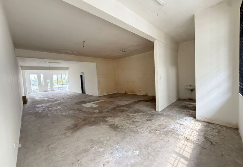 Kota Putri Kota Putris 4 Storey Shoplot 