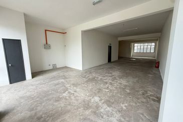 Kota Putri Kota Putris 4 Storey Shoplot 