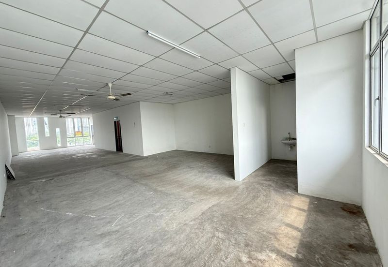 Kota Putri Kota Putris 4 Storey Shoplot 