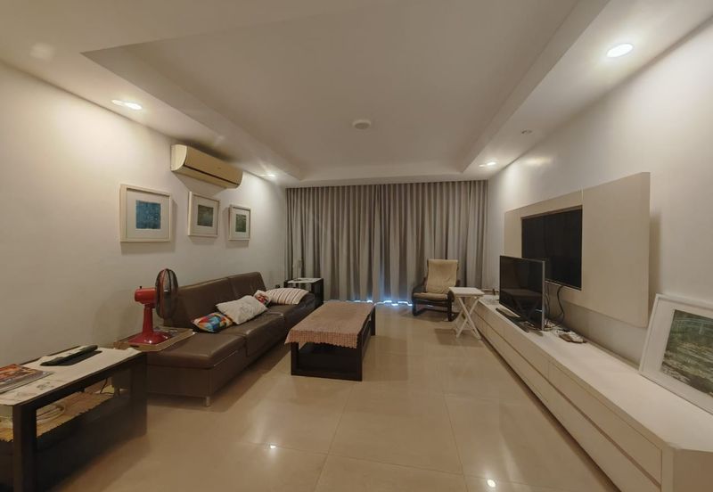 The Straits View, Bandar Baru Permas Jaya