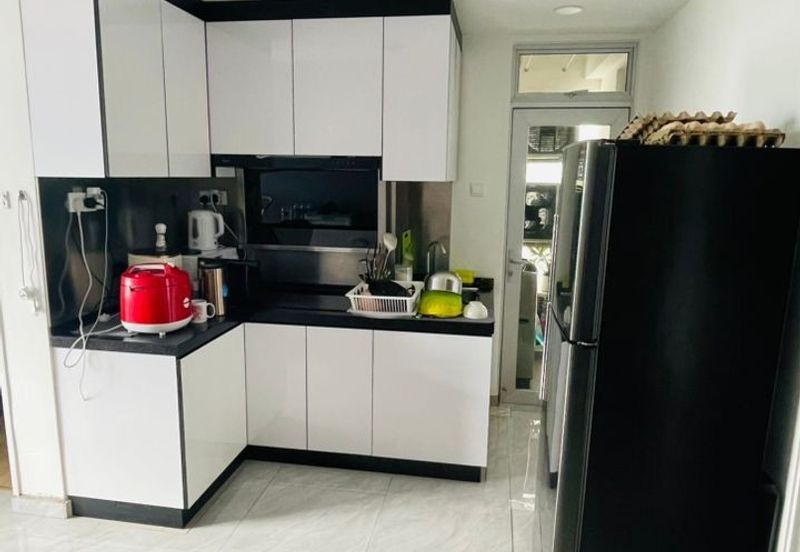 Midas Perling Apartment