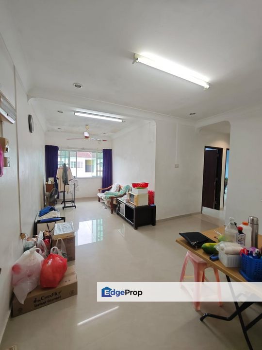 Taman Melawari Tamans Melawatis, Renovated unit , Johor, Skudai