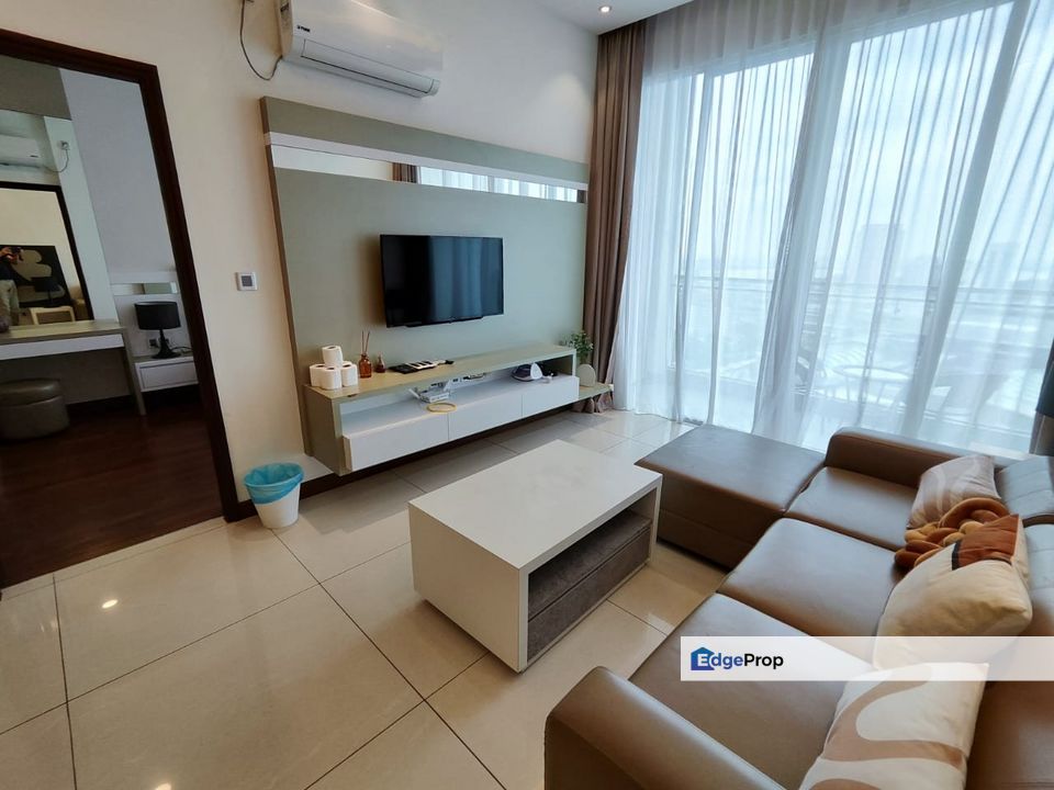 Paragon Suites Paragons Suites, Fully furnished, Sea view , Johor, Johor Bahru