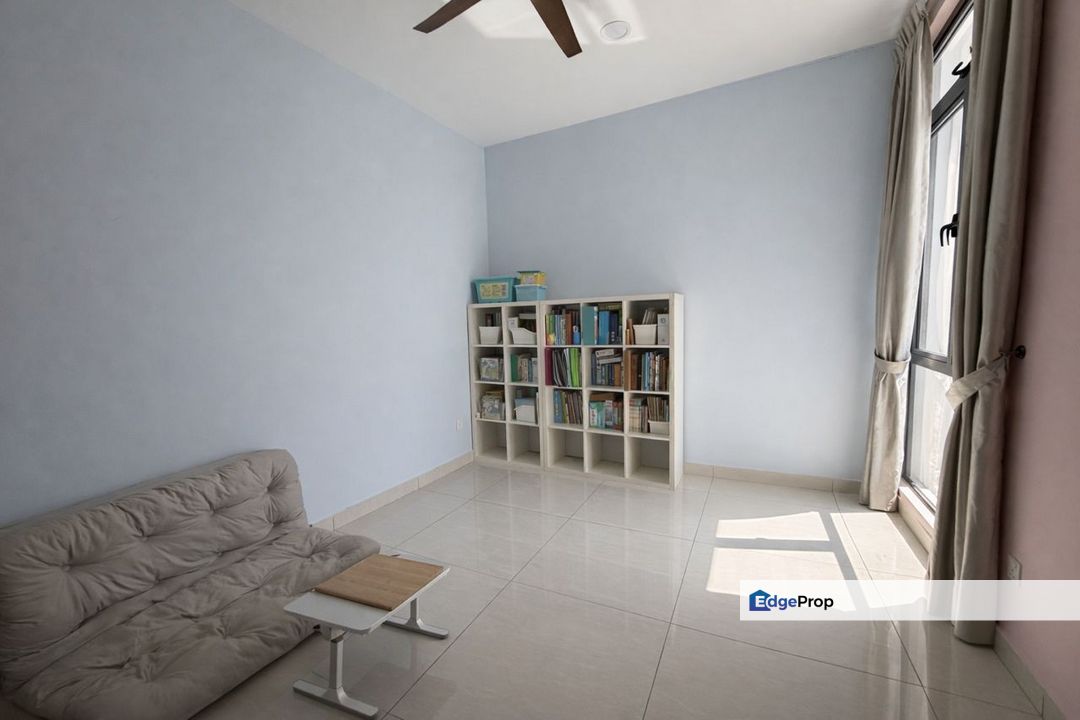 The Woodlands Horizons Hills Thes Woodlands Horizons Hills, GNG, Spacious layout with Semi-D feel, Johor, Gelang Patah