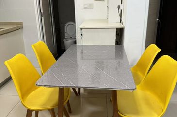 The M @ Medini Macrolink