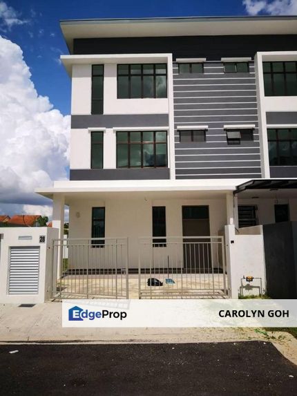 Taman Mutiara Mas Skudai 3 Storey Cluster House, Johor, Skudai