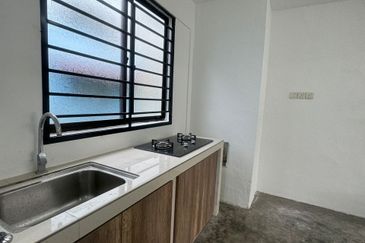Flat Taman Ungku Tun Aminah