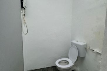 Flat Taman Ungku Tun Aminah