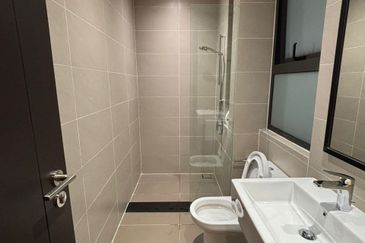 Avira Garden Terraces @ Medini