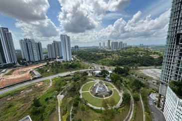 The Elysia Park Residence