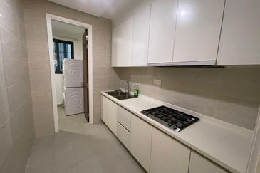 The Astaka @ 1 Bukit Senyum